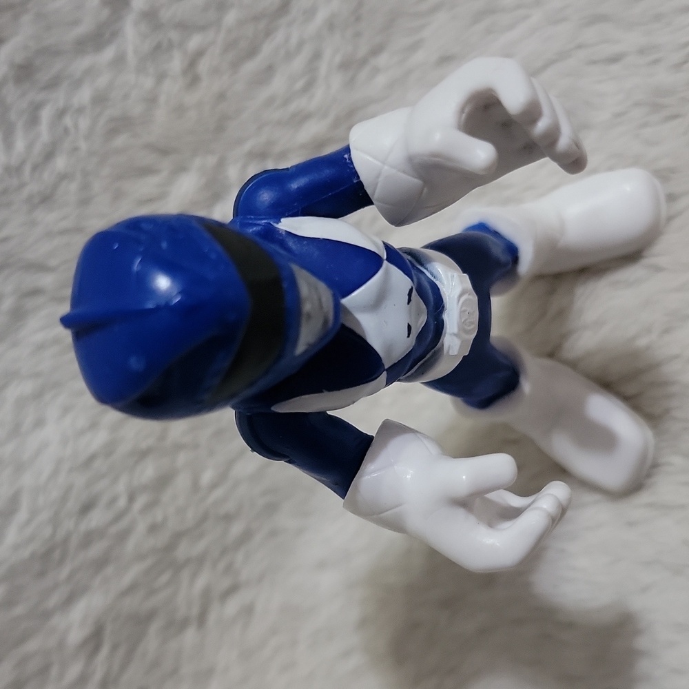 Blue Power Ranger action figure - Picture 4 of 7
